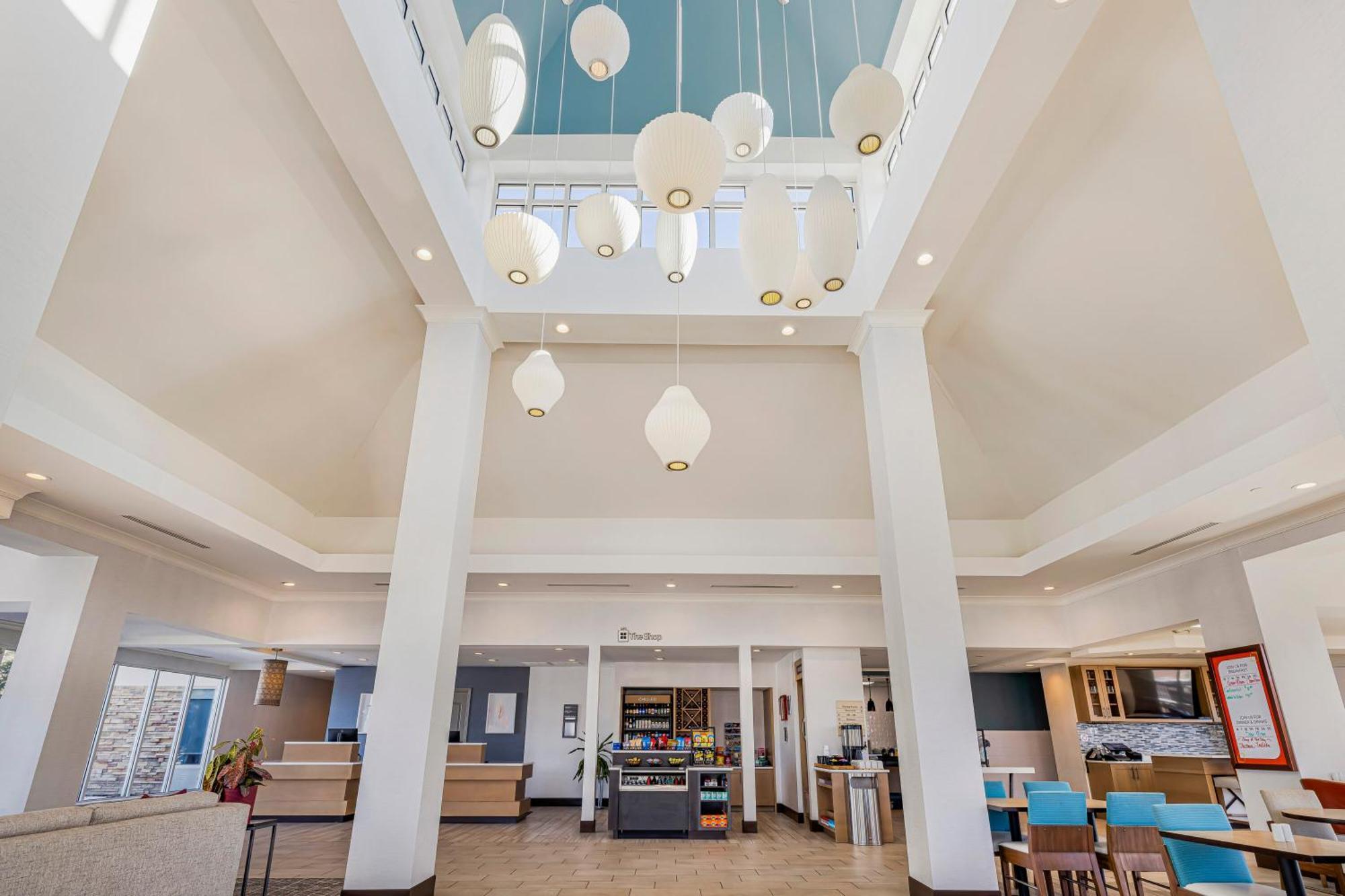 Hilton Garden Inn Colorado Springs Airport Exterior foto
